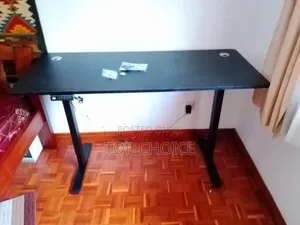 Electric Height Adjustable Office Desk | Modern Standing Desk