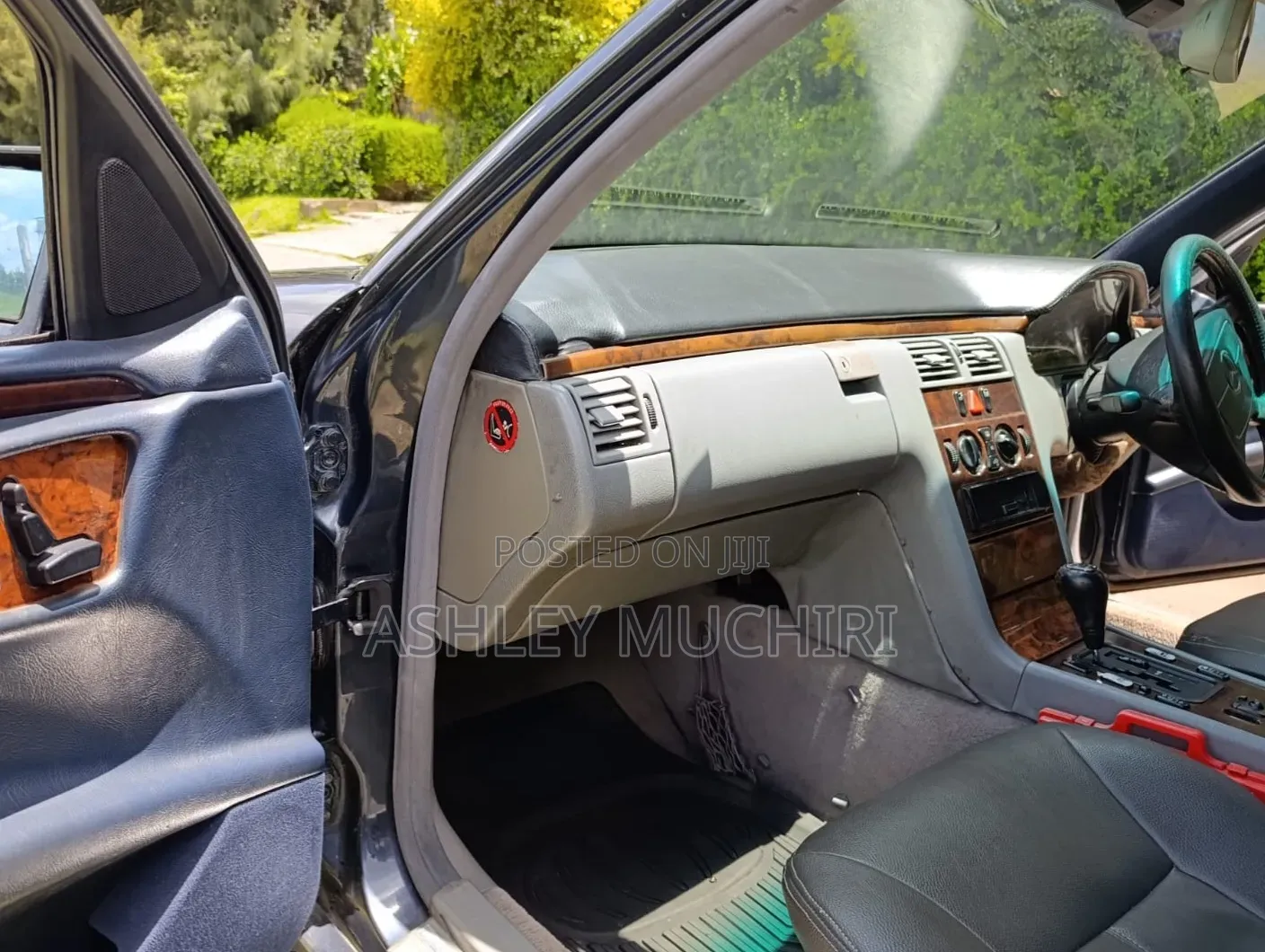 Mercedes-Benz E200 1998 Blue