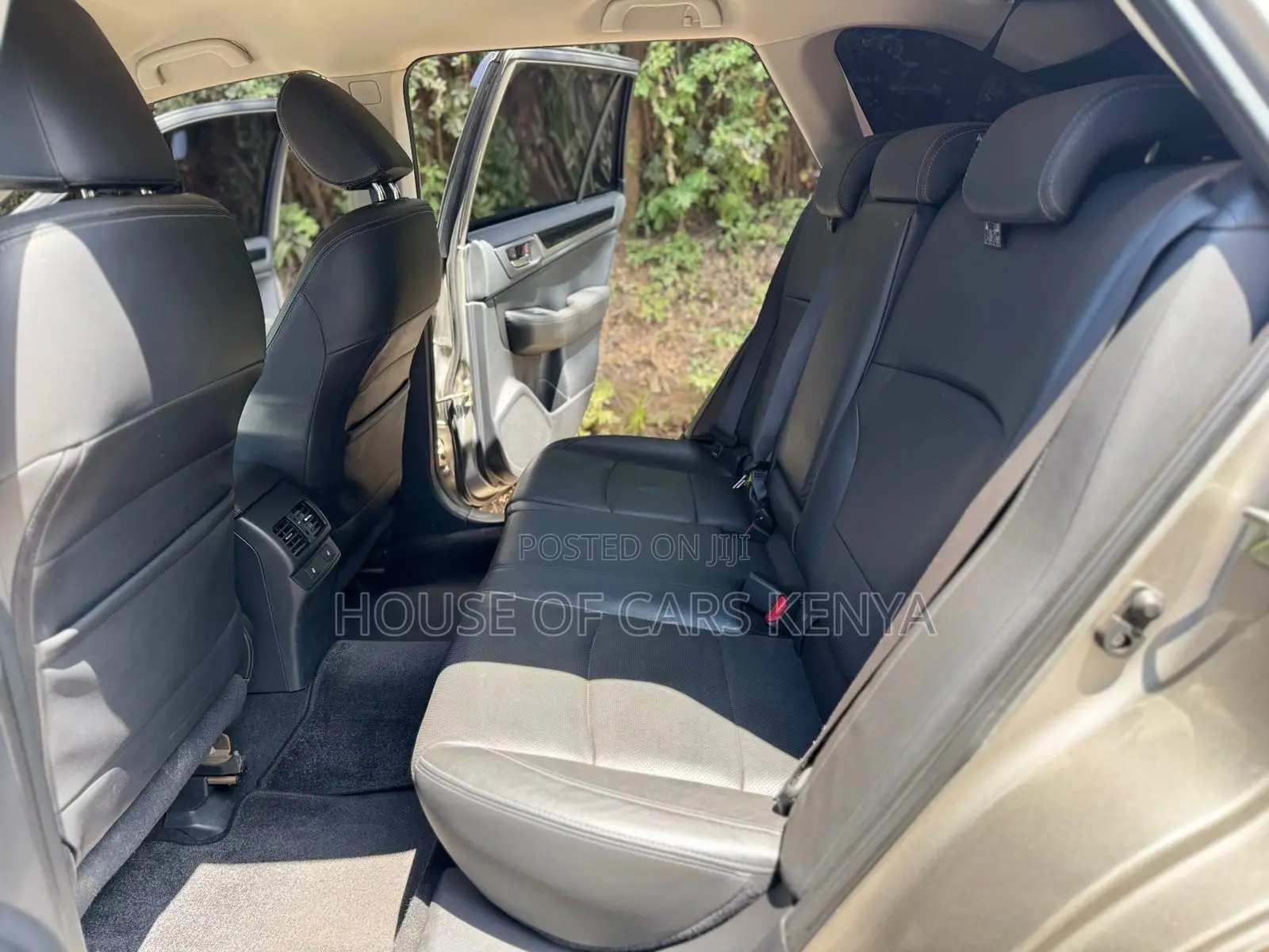 Subaru Outback 2015 Brown