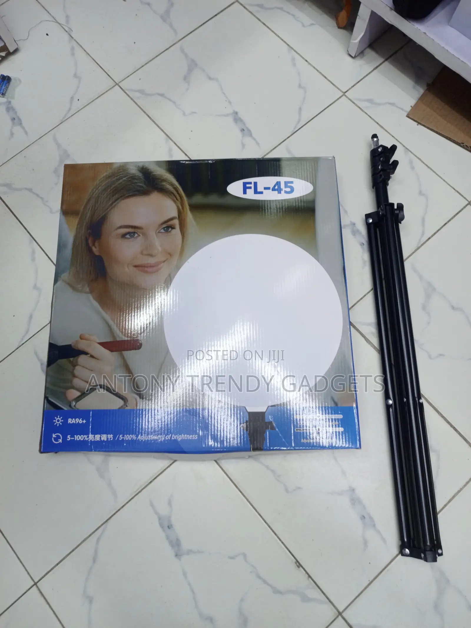 18 Inch FL-45 LED Fill Light RA96+ for Photography Vlogging and Beauty