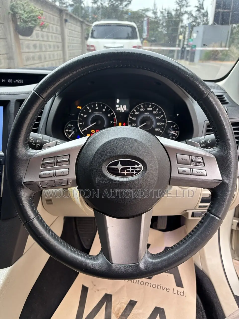 Subaru Outback 2009 Gold