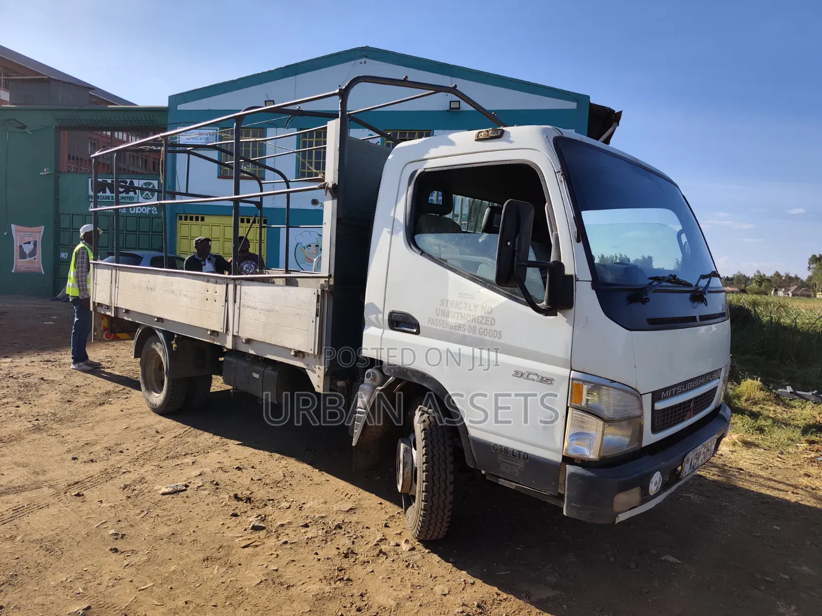 Mitsubishi Canter 3,000cc