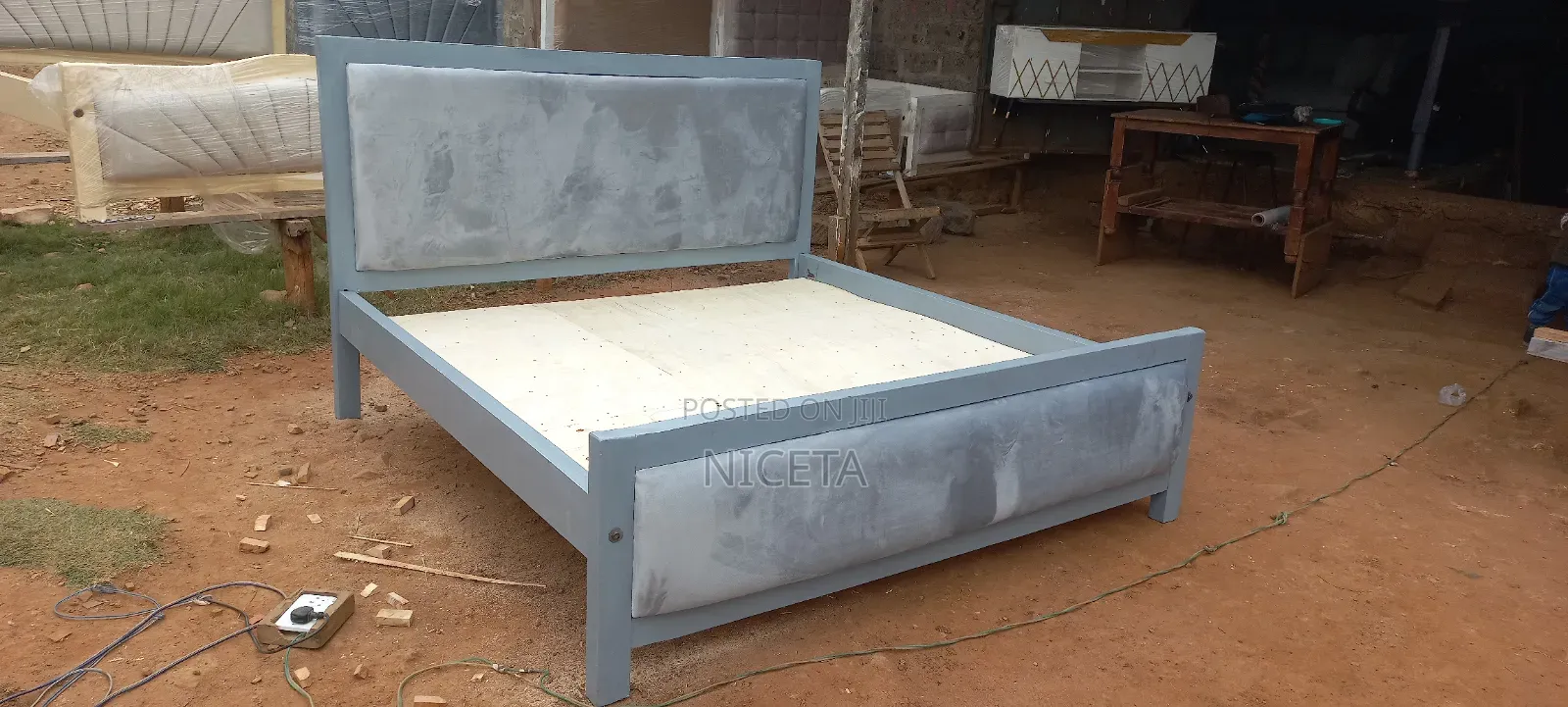 Mocket Bed 6by6 (Grèy 6*6;&>
