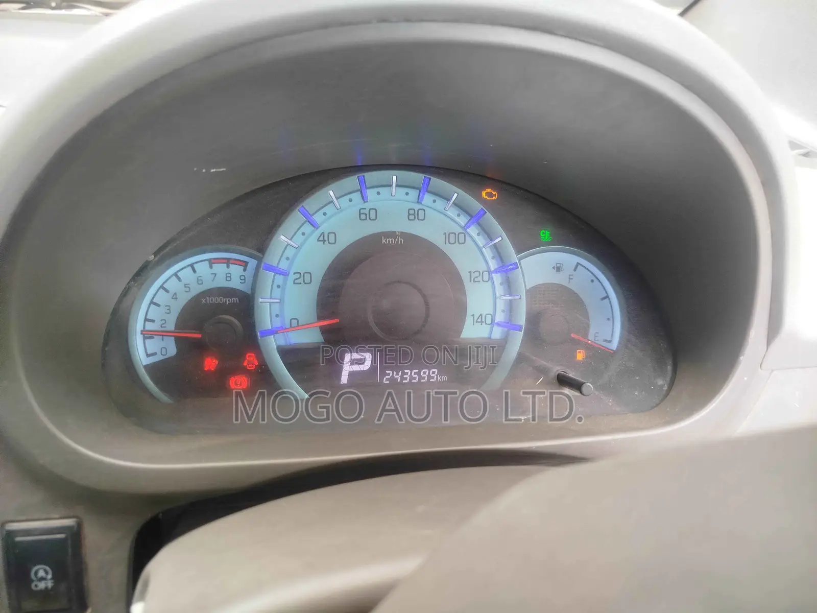 Suzuki Alto 2014 White