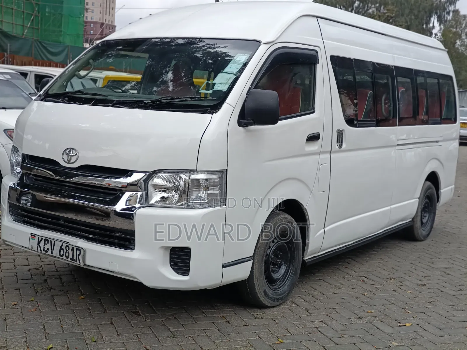Toyota HiAce 2019 White