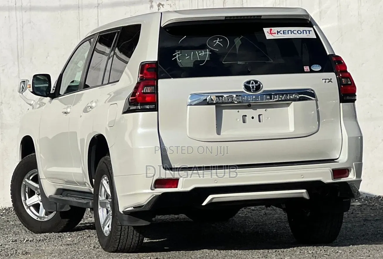 Toyota Land Cruiser Prado 2.7 2019 White