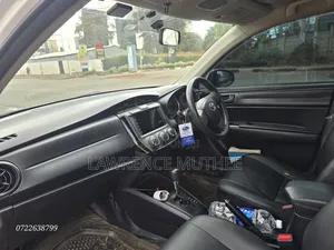 Toyota Axio 2017 Pearl