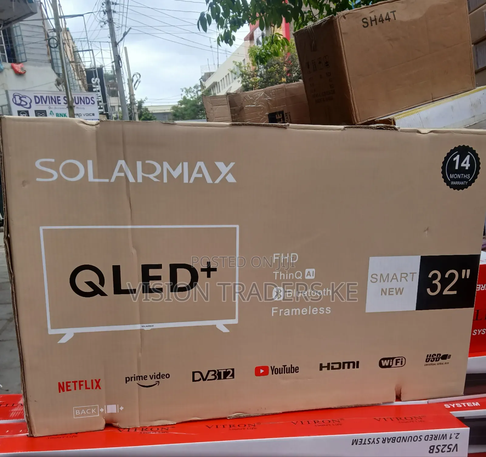 Solarmax 32 Inches Smart Qled Frameless FHD TV With Bluetooth Device