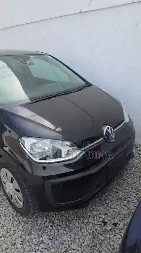Volkswagen Up 2017 Black