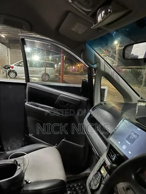 Toyota Noah 7 Seater for Hire