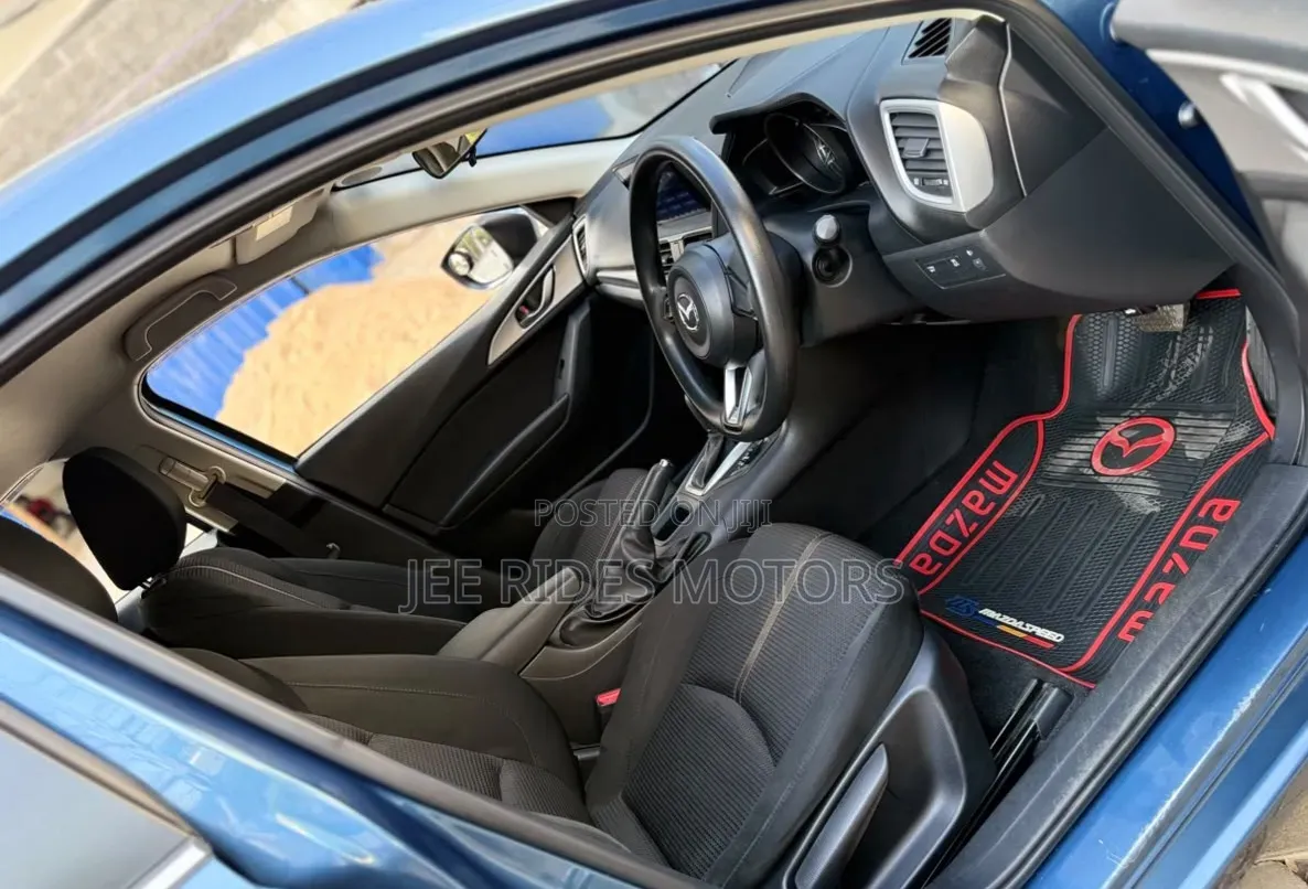 Mazda Axela 2016 Blue