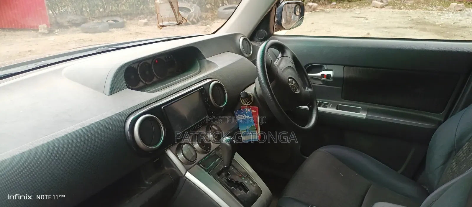 Toyota Rumion 2025 Black