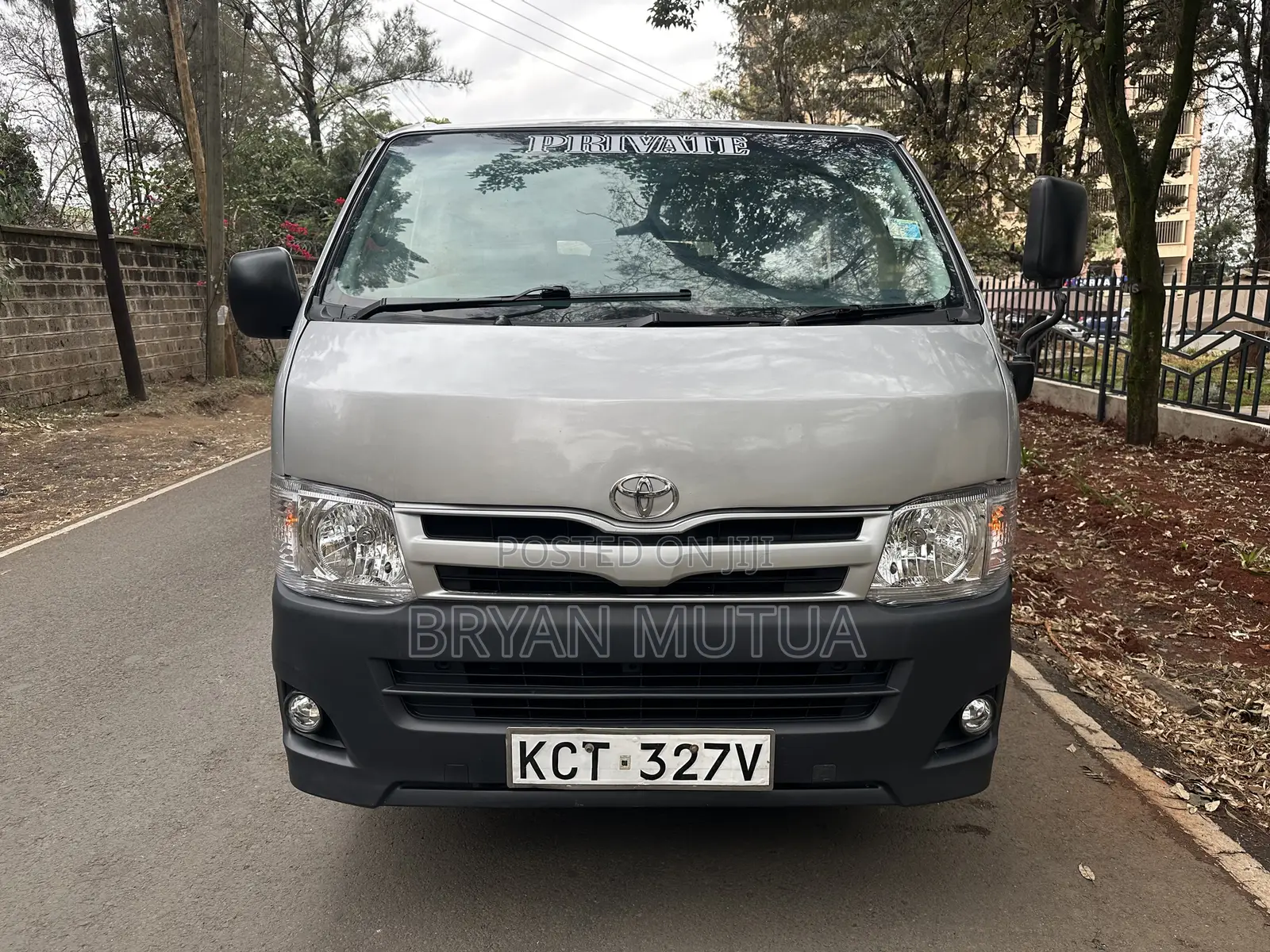 Toyota HiAce 2012 Grey