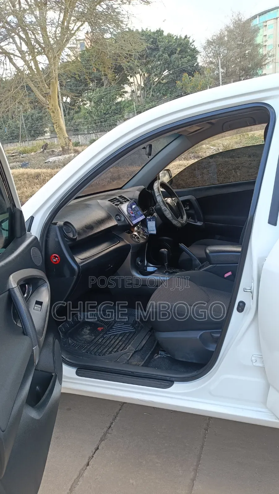 Toyota RAV4 2013 Pearl