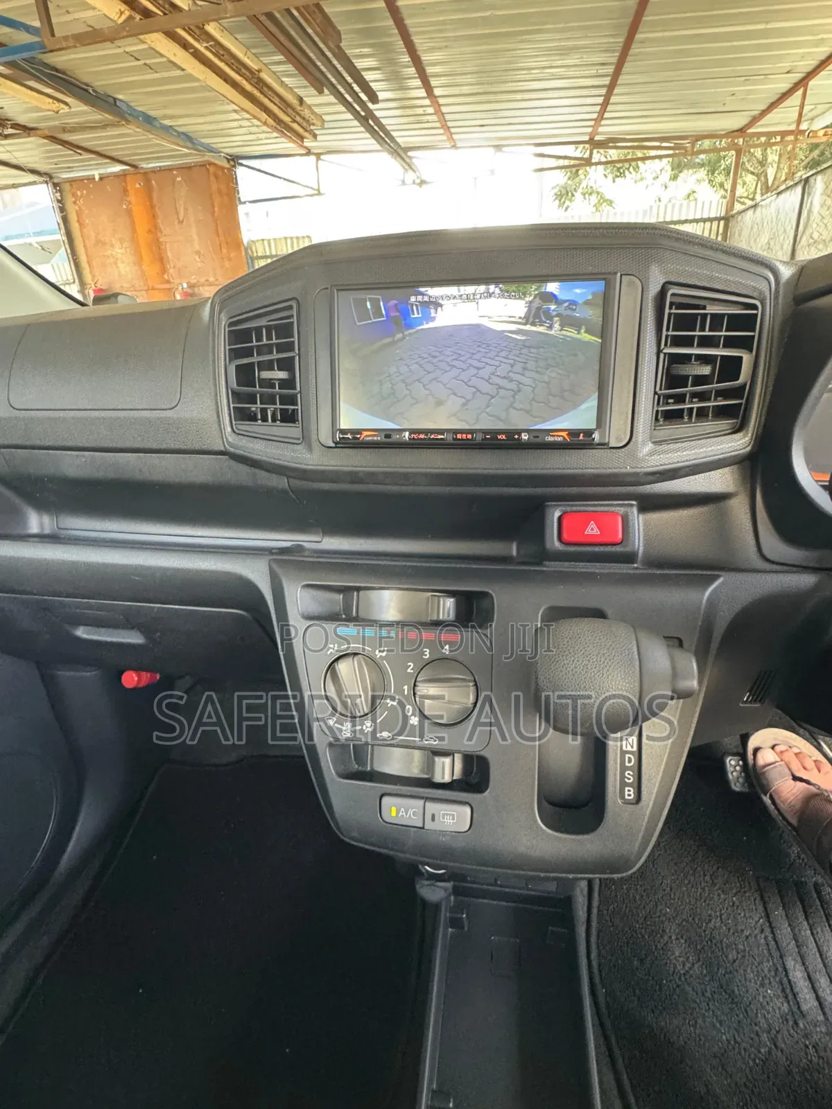 Daihatsu Mira 2019 White
