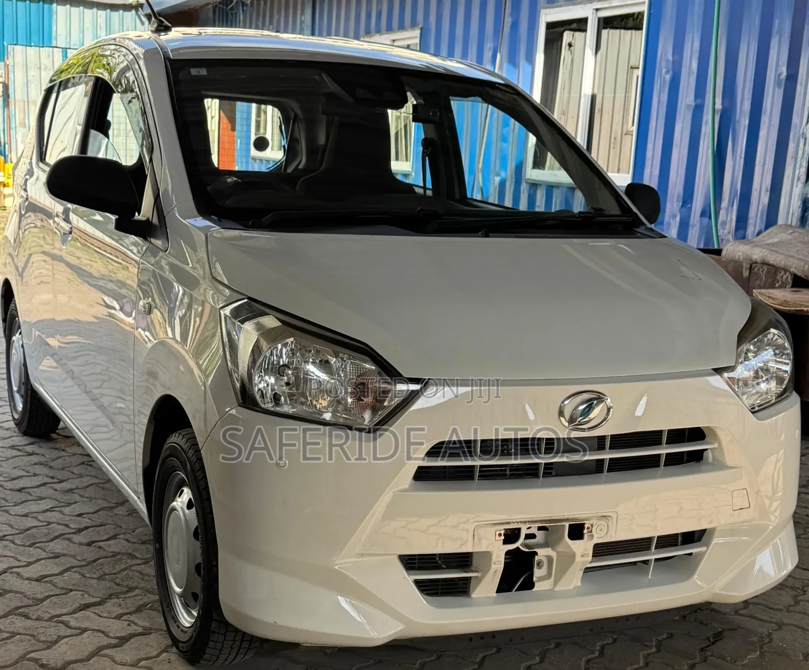 Daihatsu Mira 2019 White