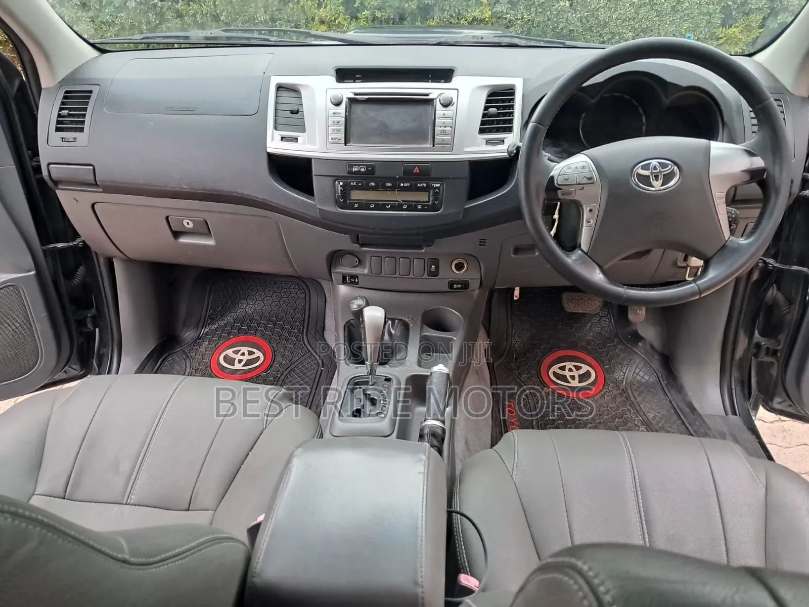 Toyota Hilux 3.0 D-4D 4x4 2013 Black