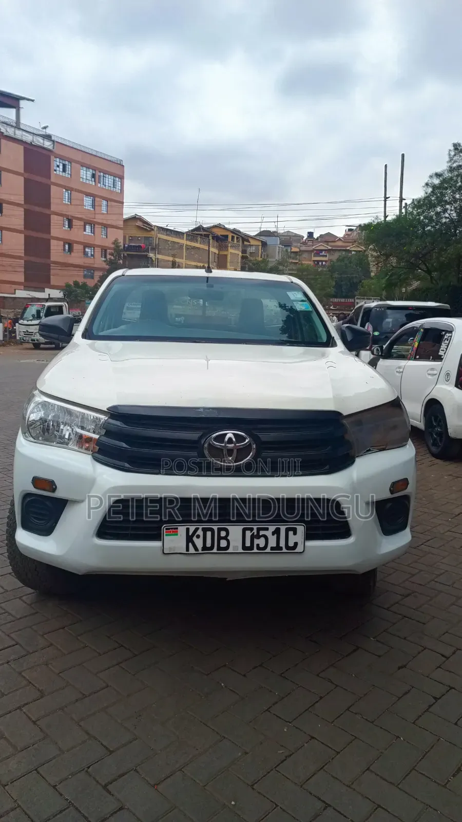 Toyota Hilux 2020 White