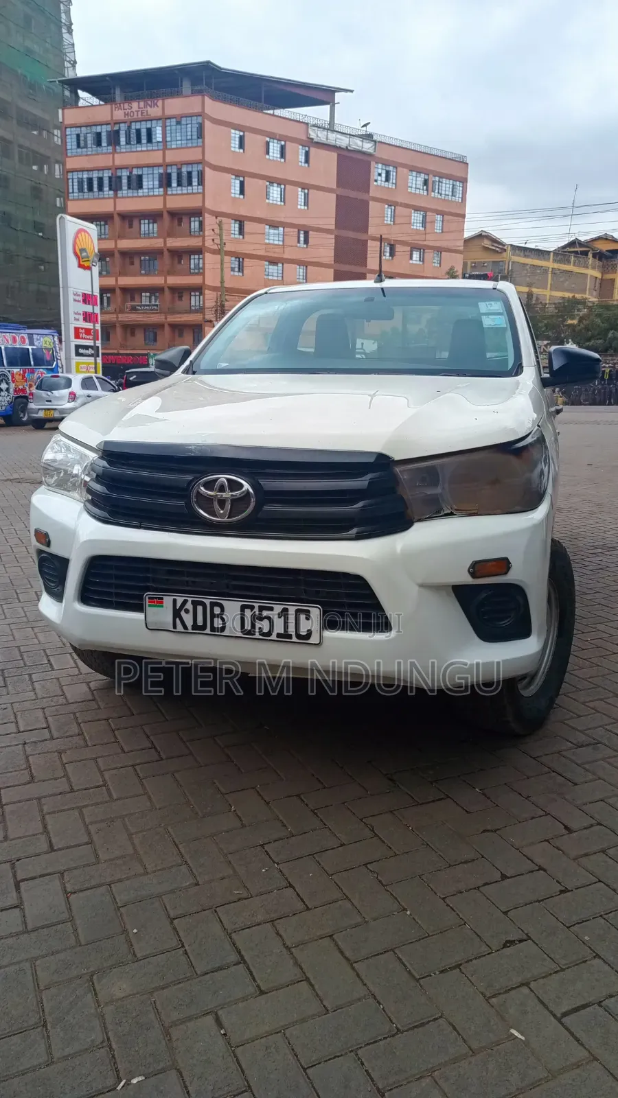 Toyota Hilux 2020 White