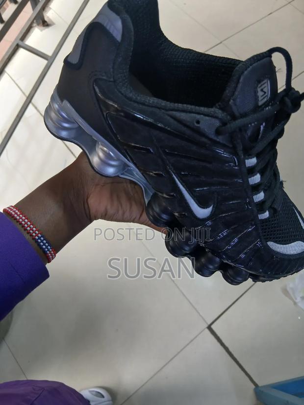 Nike Shox Shoes