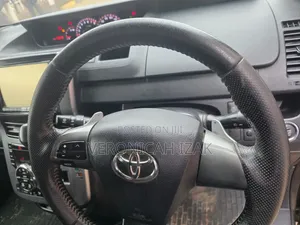 Toyota Voxy 2012 Black