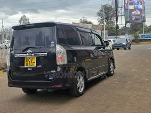 Toyota Voxy 2012 Black