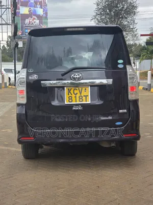 Toyota Voxy 2012 Black