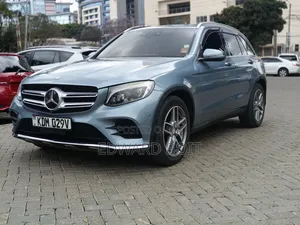 Mercedes-Benz GLC-Class 2017 Blue
