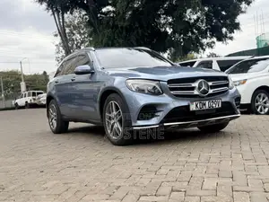 Mercedes-Benz GLE-Class 2016 Blue