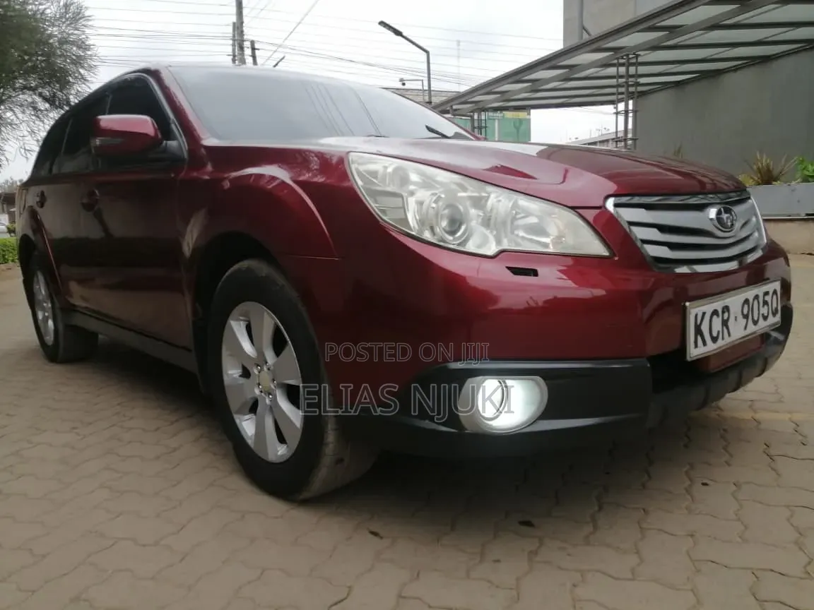 Subaru Outback 2012 Maroon