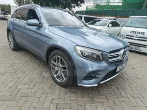 Mercedes-Benz GLC-Class 2016 Blue