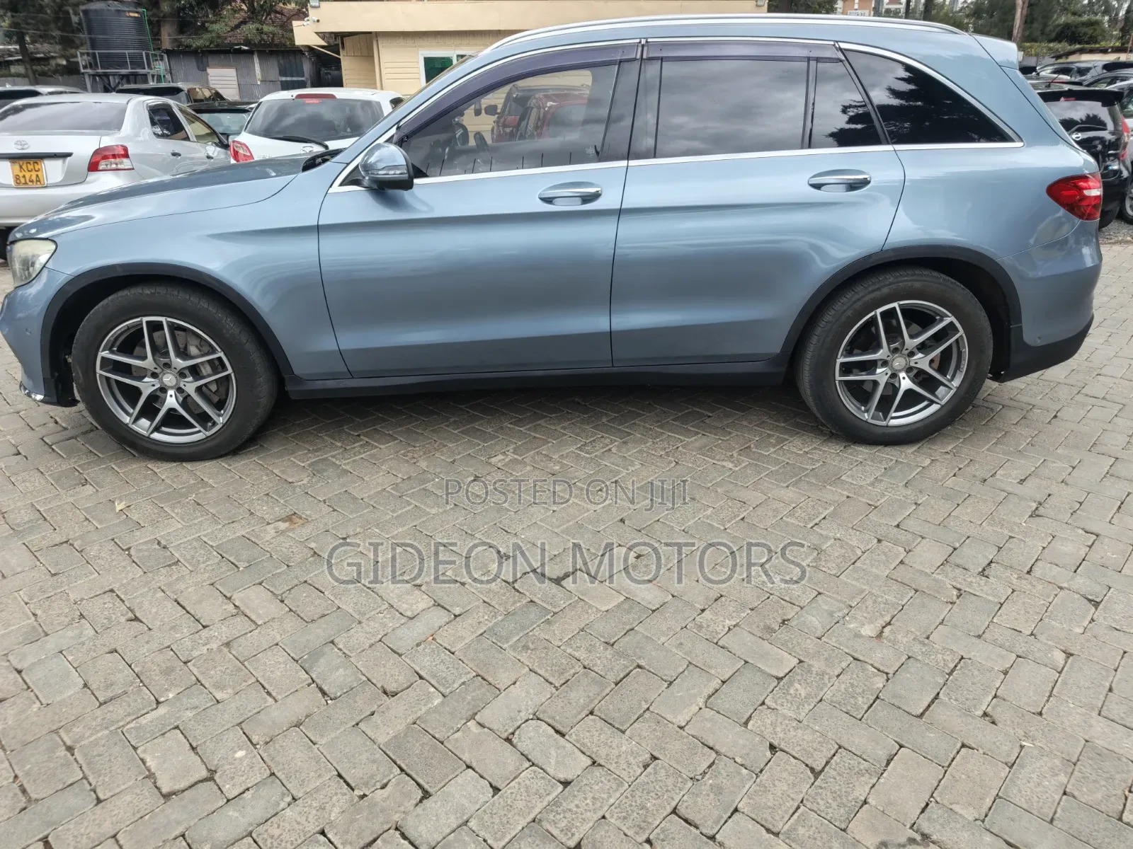 Mercedes-Benz GLC-Class 2016 Blue
