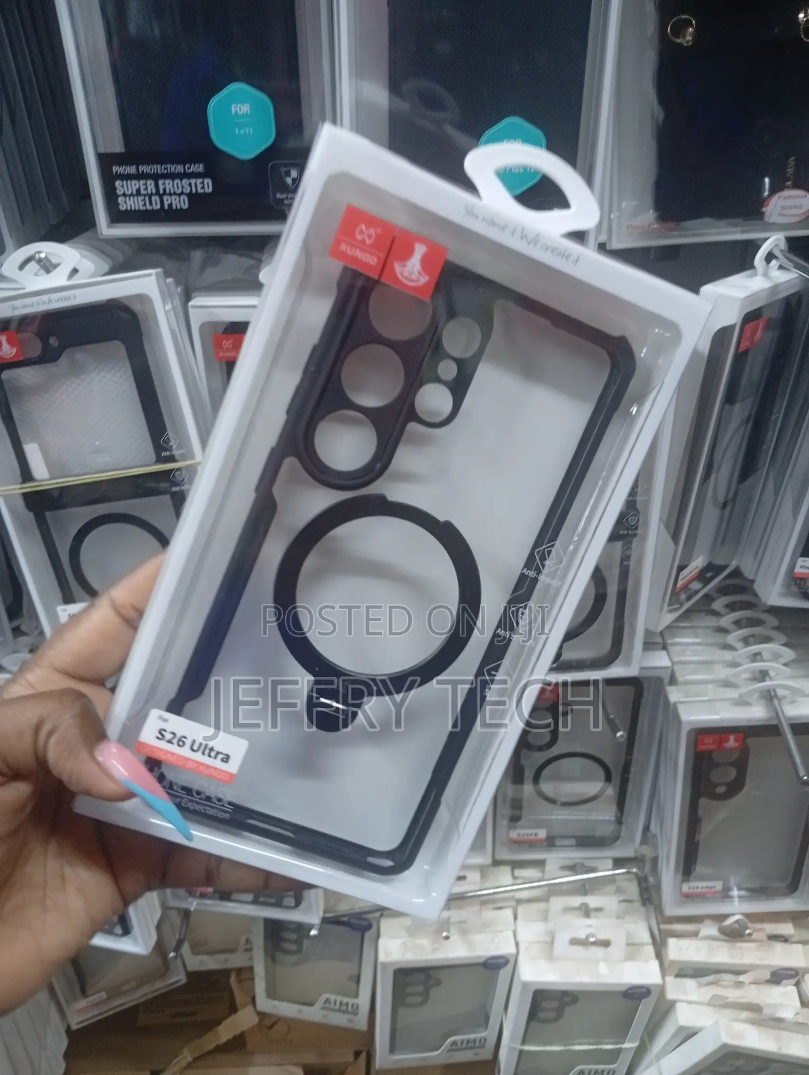 Xundd MagSafe Clear Back Case for the Samsung Galaxy S26 Ultra.
