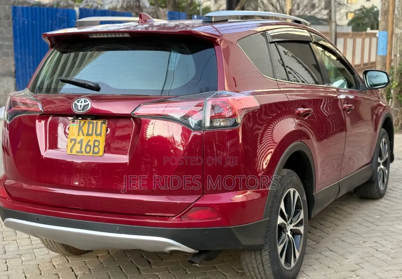 Toyota RAV4 2018 Red
