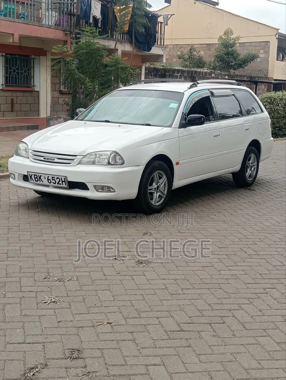 Toyota Caldina 2002 White