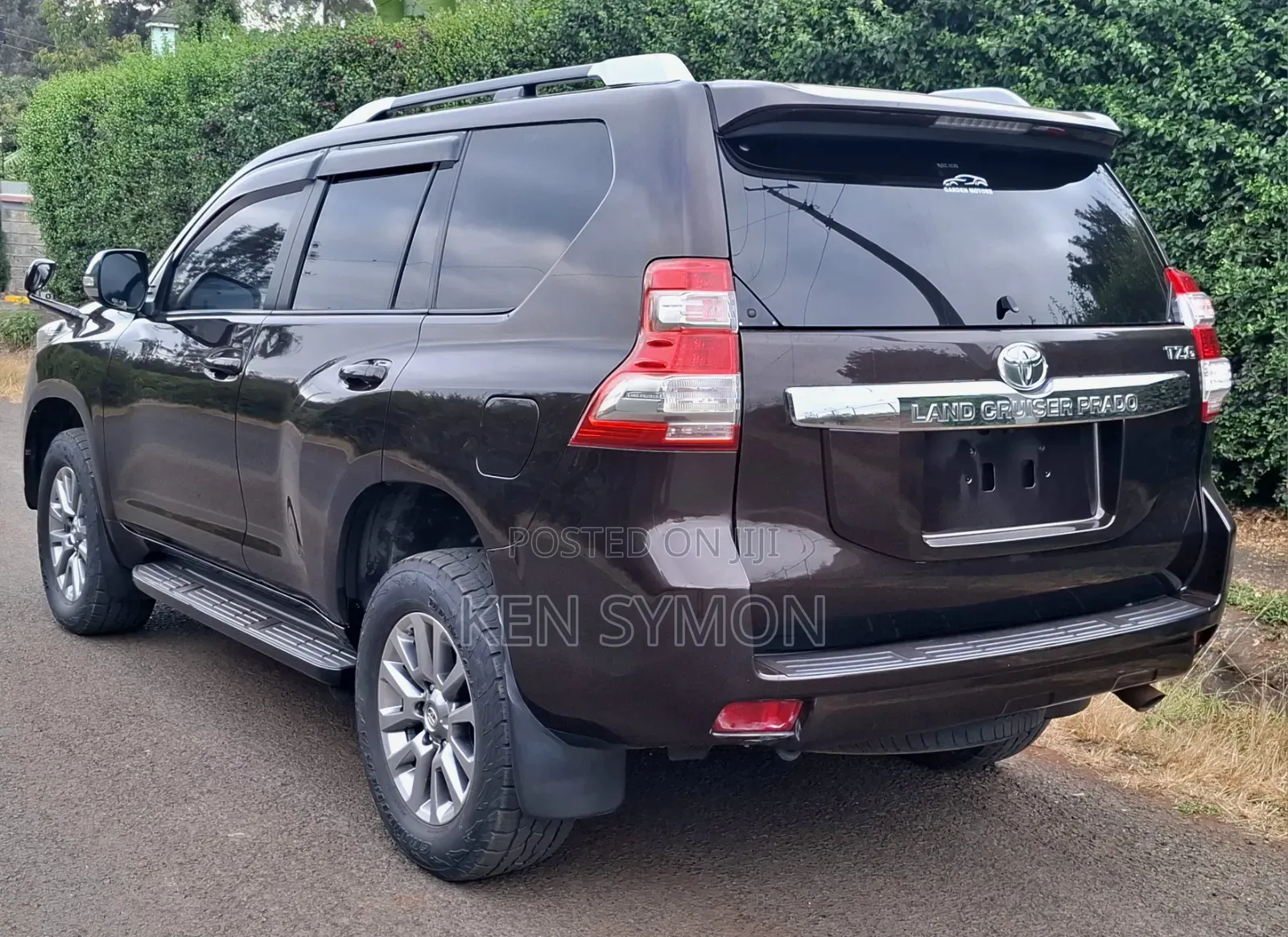 Toyota Land Cruiser Prado 2017 Brown