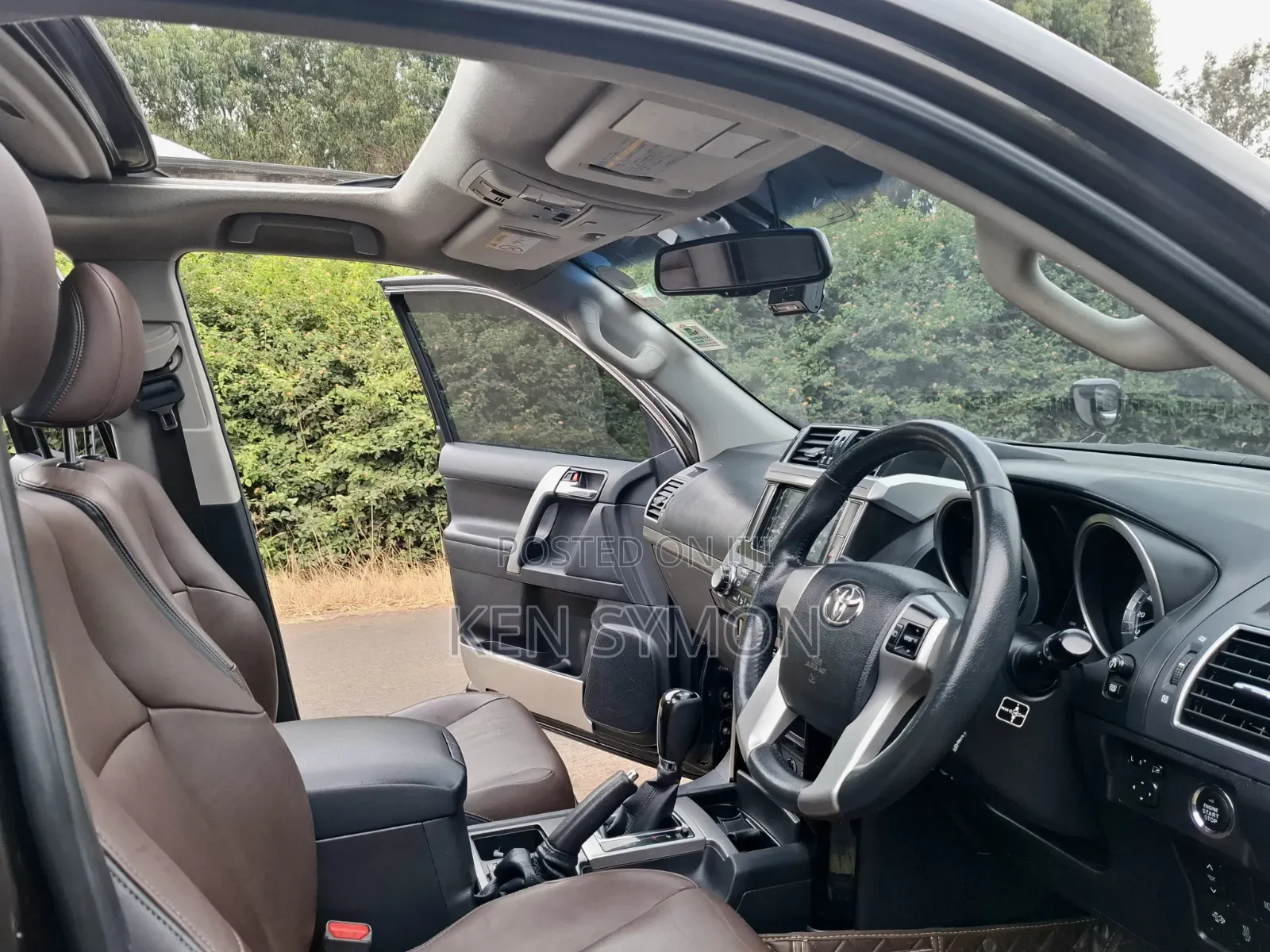 Toyota Land Cruiser Prado 2017 Brown