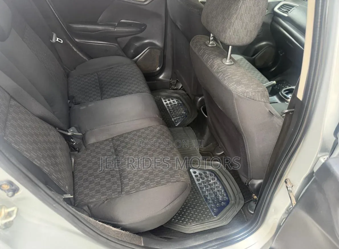 Honda Fit 2015