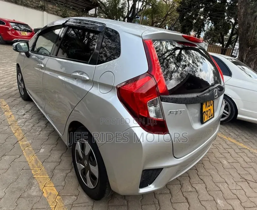 Honda Fit 2015