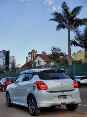 Suzuki Swift 2019 White