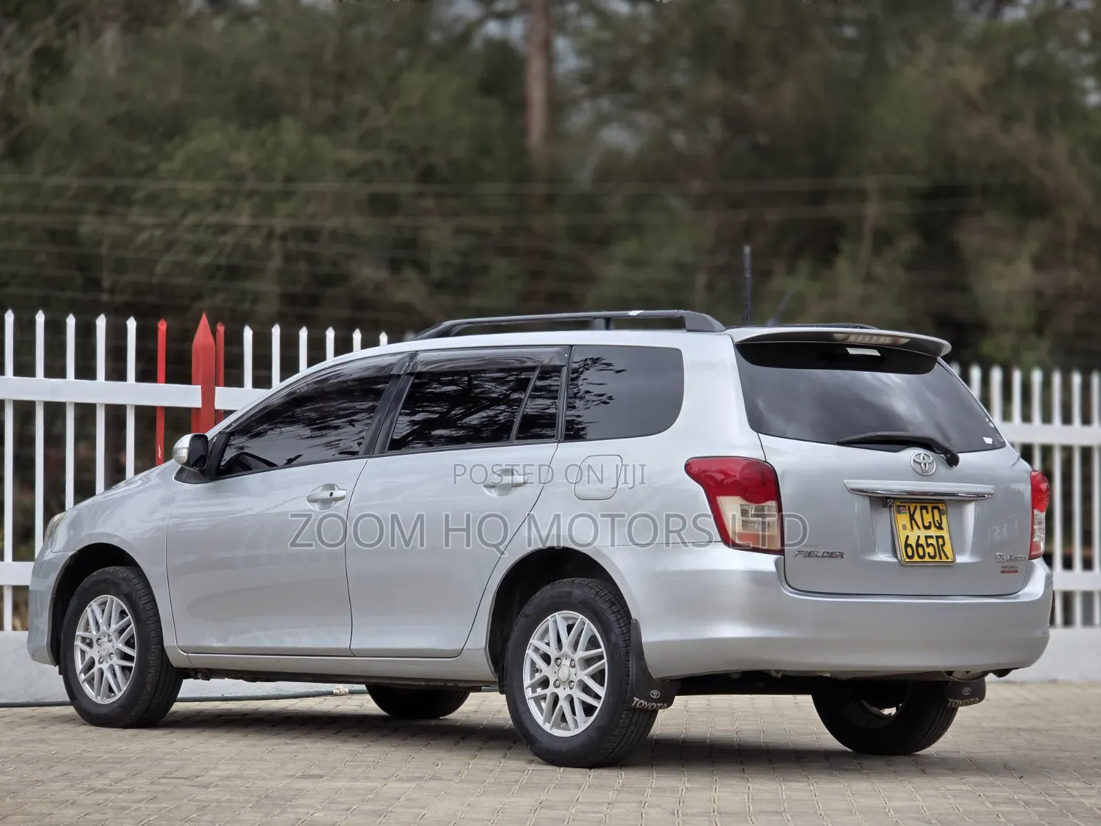 Toyota Corolla Fielder 2012 Silver