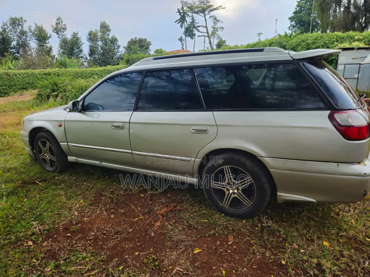 Subaru Legacy 2000 Silver