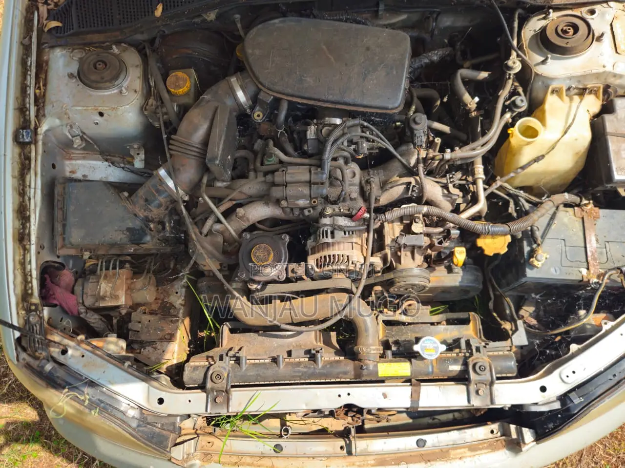 Subaru Legacy 2000 Silver