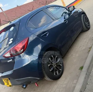 Mazda Demio 2016 Blue