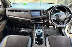 Honda Vezel 2018 Pearl