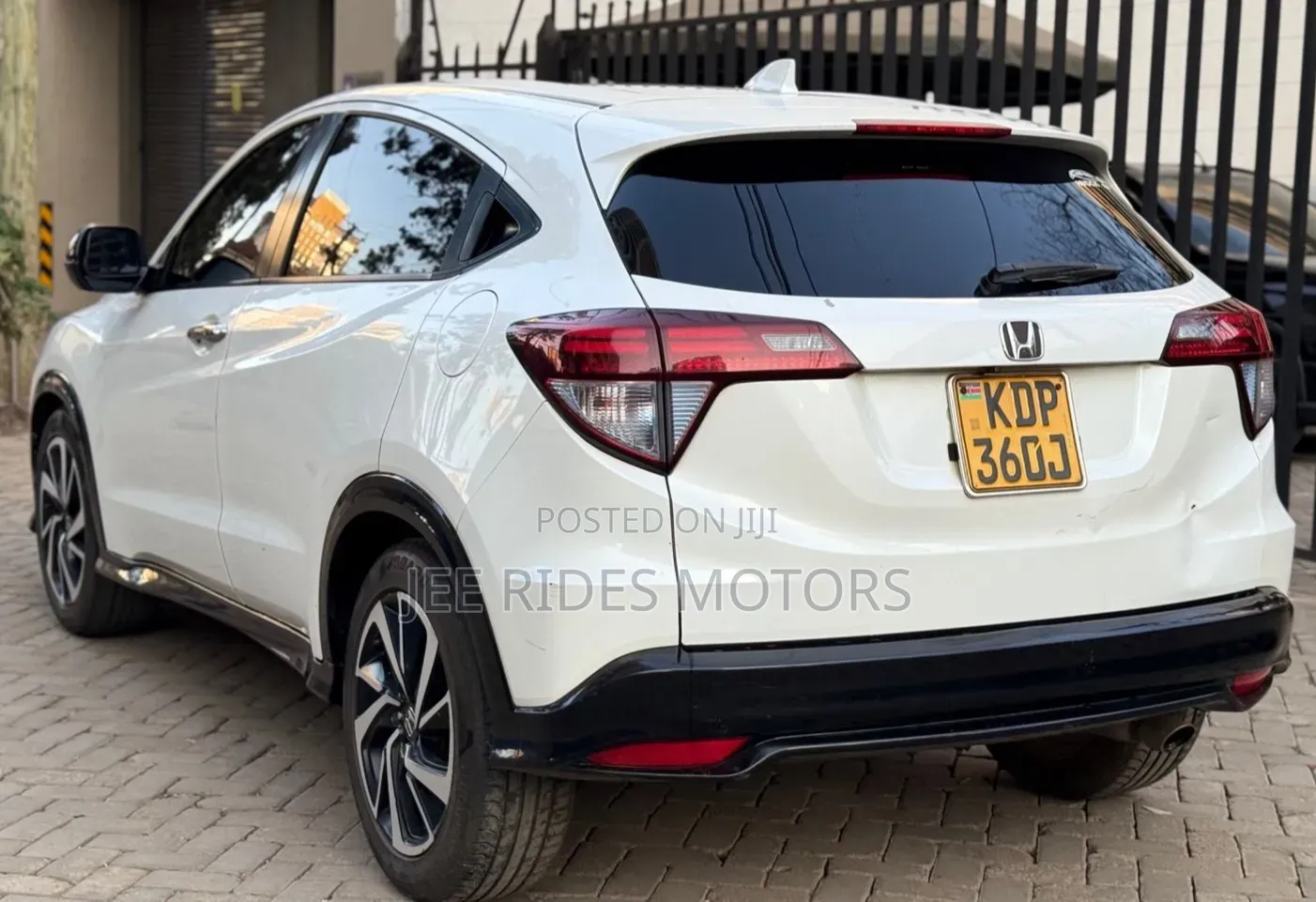Honda Vezel 2018 Pearl