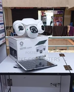 Full-Color Night Vision 4g PTZ Triple Lens Solar CCTV
