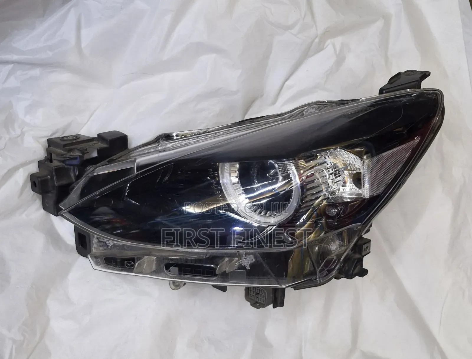 Mazda 2 2020-2022 LED Headlights