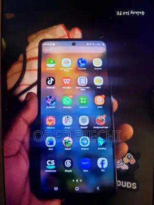 Samsung Galaxy S20 128 GB Blue