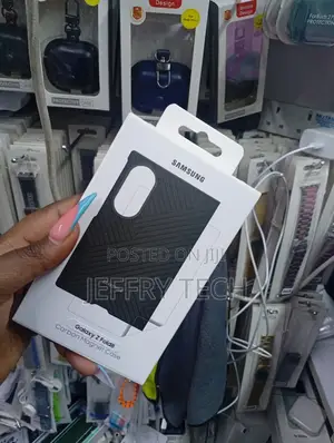 Samsung Galaxy Z Fold8 Carbon Magnet Case in an Official White Box.
